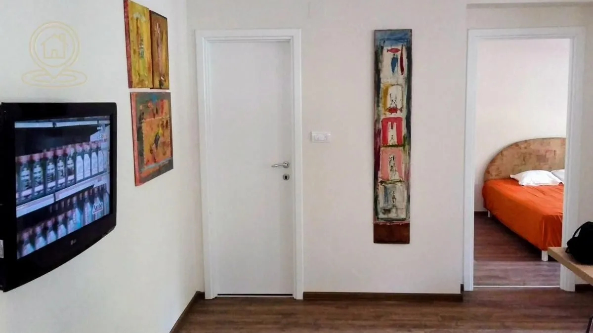 Izdavanje, dvosoban stan, 48m², Banatić, Novi Sad Sve Podlokacije
