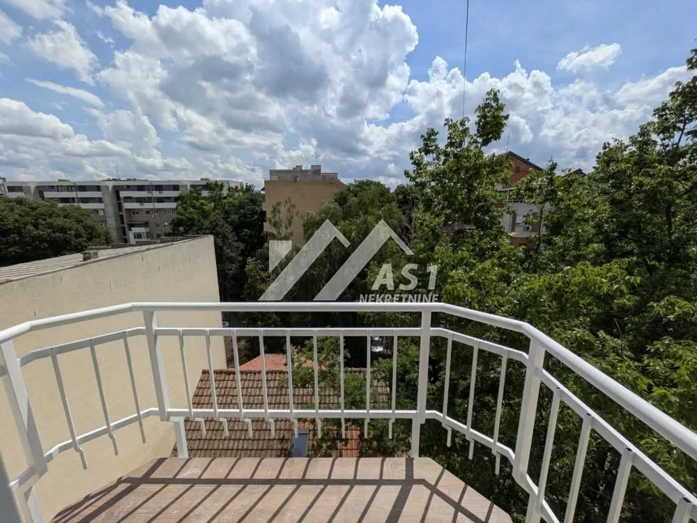 Izdavanje, stan, 28m², Novi Sad Sve Podlokacije, Novi Sad