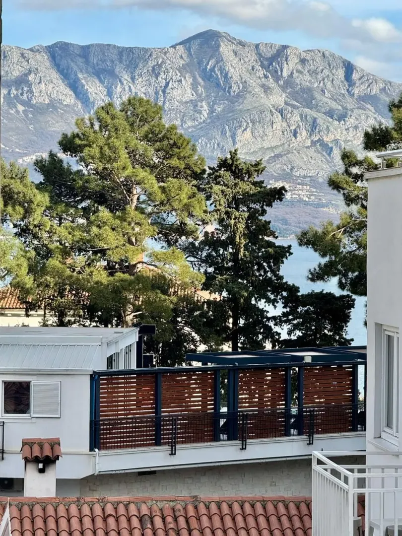 Rent, two bedroom apartment, 70m², Centar, Budva