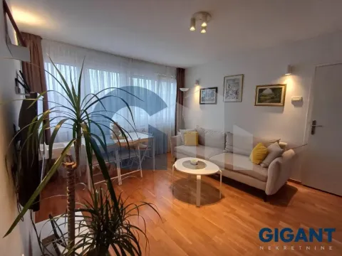 Prodaja, dvosoban stan, 50m², Lekino Brdo, Voždovac Sve Podlokacije