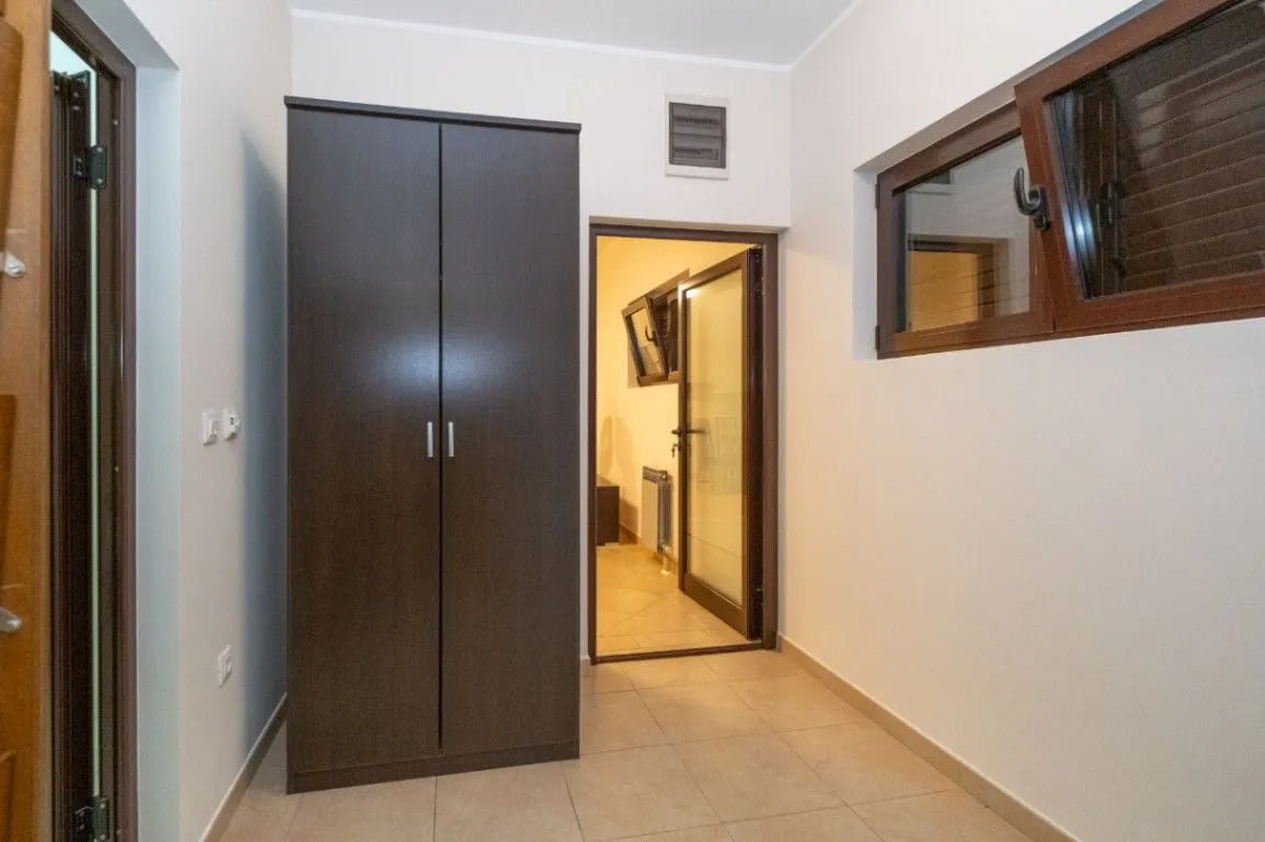 Rent, one bedroom apartment, 70m², Gorica C, Podgorica