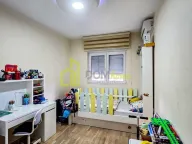 Prodaja, dvosoban stan, 71m², City Kvart, Podgorica - image 8