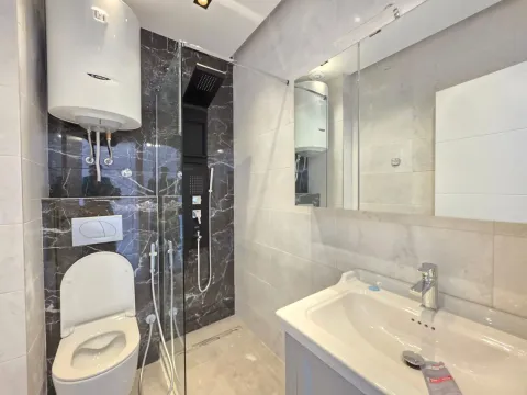 Prodaja, jednosoban stan, 36m², Budva, Crna Gora - image 17