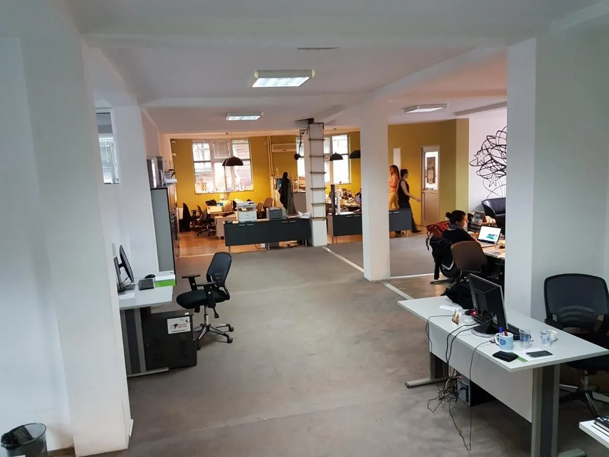 Rent, office space, 1600m², Bezanijska Kosa 1, Bežanijska Kosa Sve Podlokacije