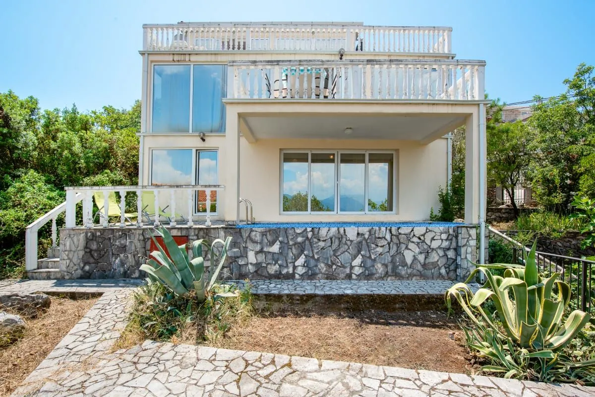 Prodaja, kuća, 150m², Krašići, Tivat