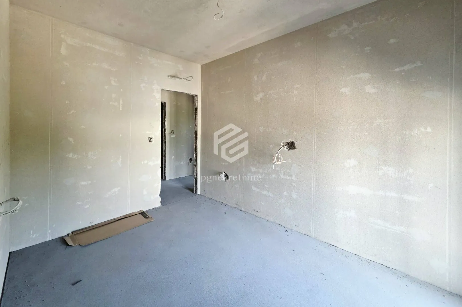Prodaja, dvosoban stan, 65m², Konik, Podgorica
