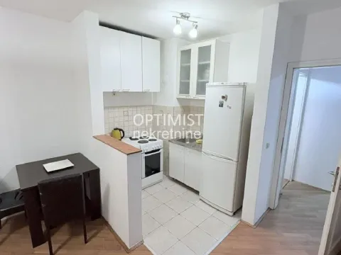 Izdavanje, četvorosoban stan, 84m², Hadzipopovac, Palilula Sve Podlokacije - image 5