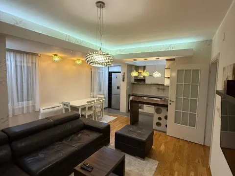 Izdavanje, dvosoban stan, 72m², City Kvart, Podgorica - image 6