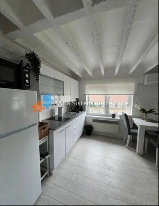Izdavanje, dvosoban stan, 44m², Crveni Krst, Beograd