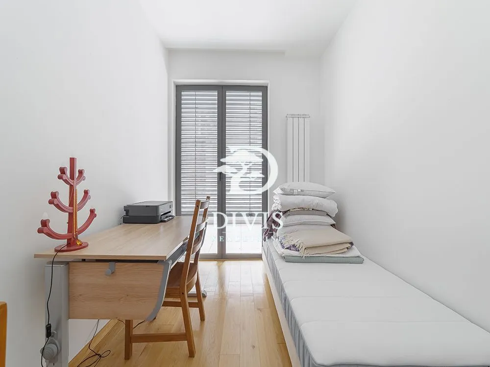 Prodaja, trosoban stan, 78m², Stari Grad, Beograd