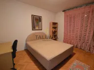 Prodaja, kuća, 298m², Tološi, Podgorica - image 9