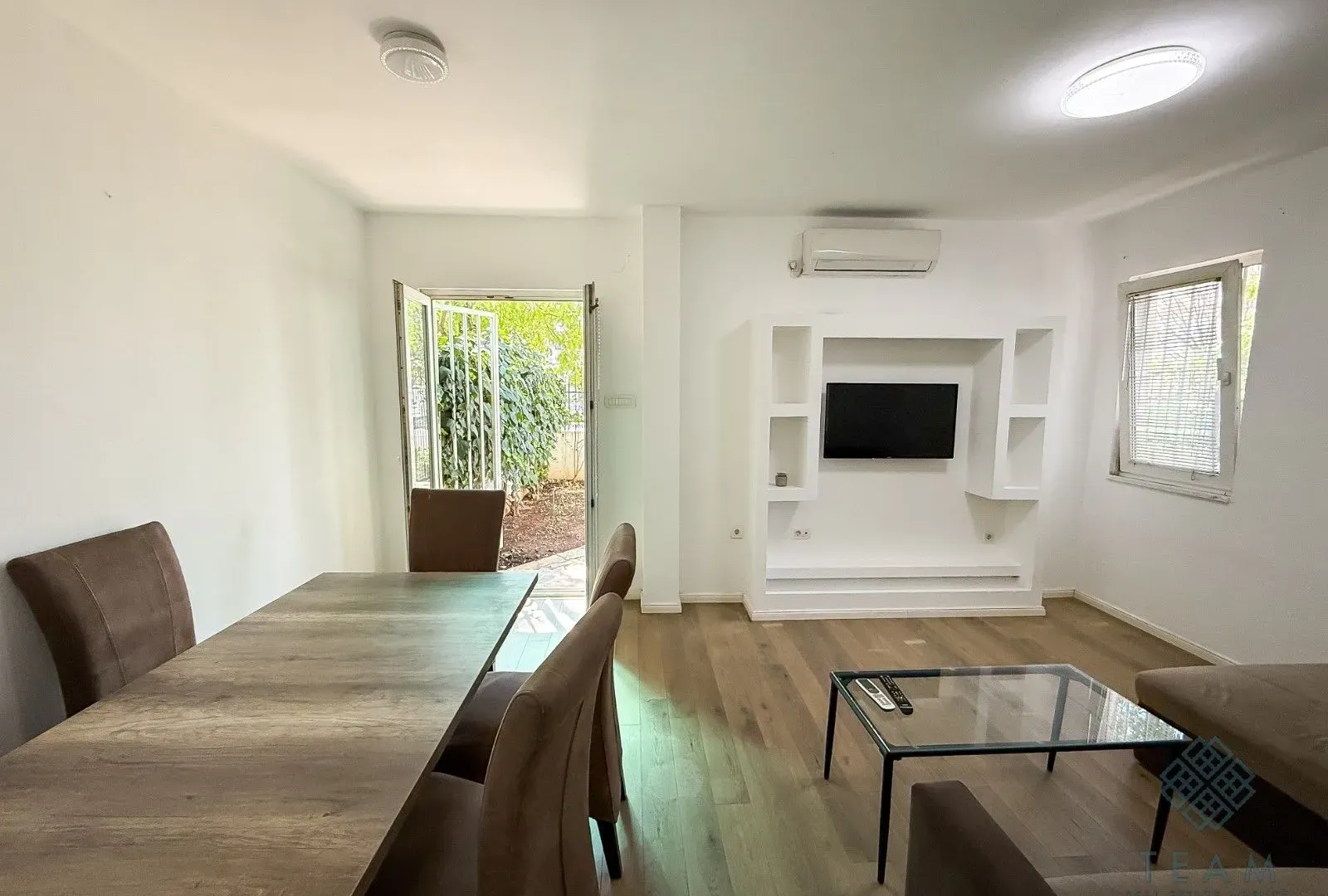 Rent, two bedroom apartment, 68m², Stari Aerodrom, Podgorica