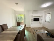 Izdavanje, dvosoban stan, 68m², Stari Aerodrom, Podgorica - image 4