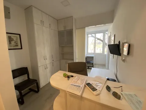 Sale, office space, 75m², Centar, Podgorica - image 26