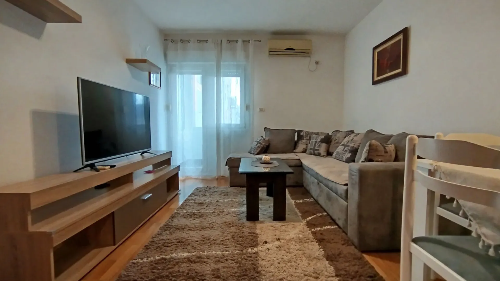 Rent, one bedroom apartment, 45m², Stari Aerodrom, Podgorica