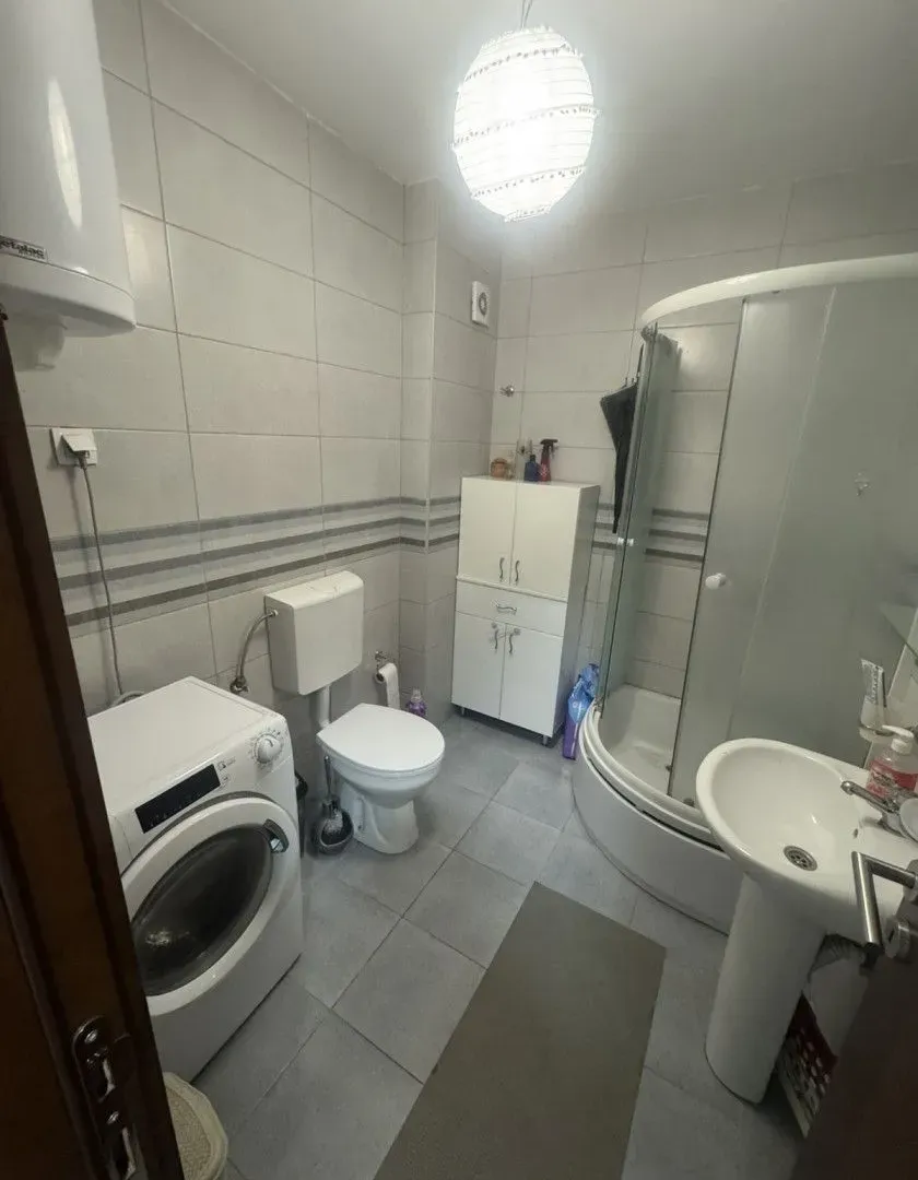Izdavanje, dvosoban stan, 70m², Tuški Put, Podgorica
