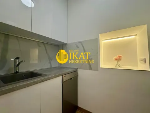 Sale, two bedroom apartment, 49m², Slavija, Vračar Sve Podlokacije - image 6