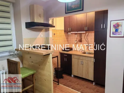 Izdavanje, dvosoban stan, 55m², Veliki park, Kragujevac - image 4