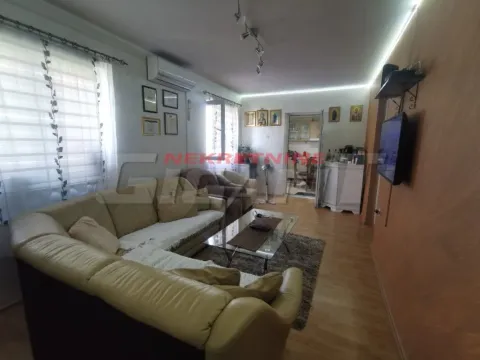 Prodaja, kuća, 120m², Batajnica, Beograd - image 2