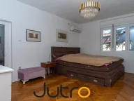 Prodaja, četvorosoban stan, 135m2, Centar, Podgorica