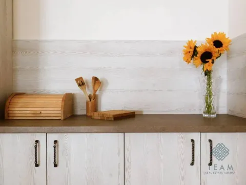 Izdavanje, kuća, 180m², Reževići, Budva - image 5