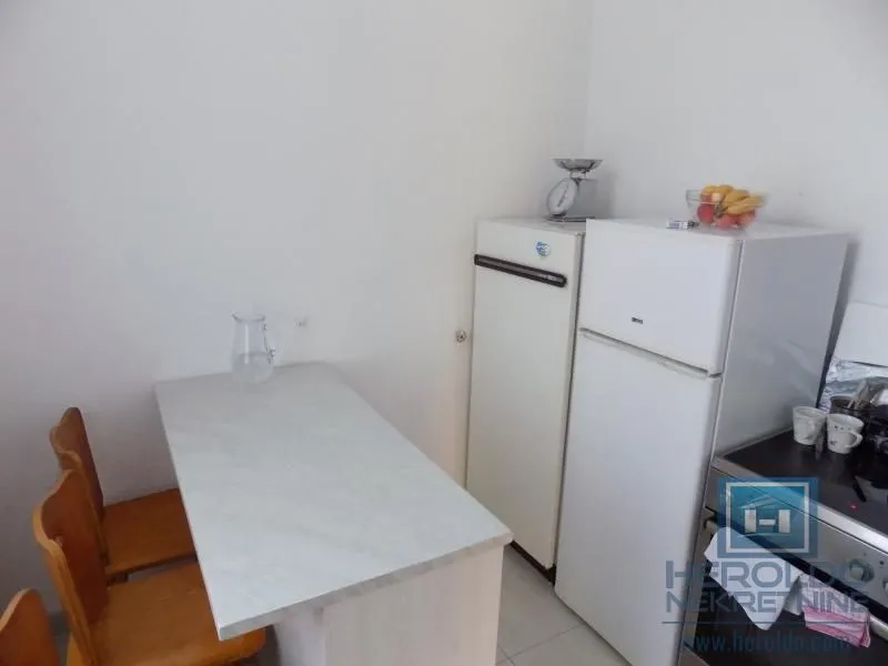 Prodaja, četvorosoban stan, 106m², Ćuprija, Srbija