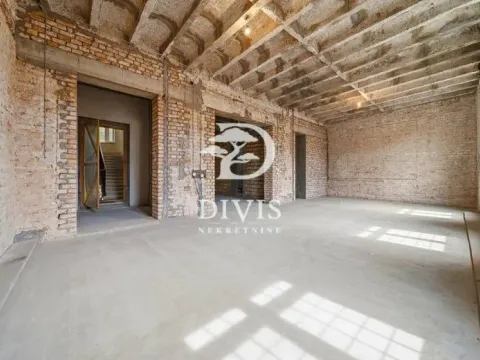 Sale, apartment, 642m², Vračar Sve Podlokacije, Beograd - image 2