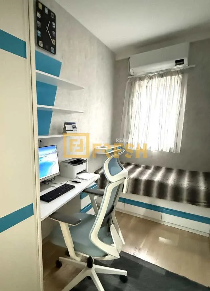 Prodaja, trosoban stan, 72m², City Kvart, Podgorica