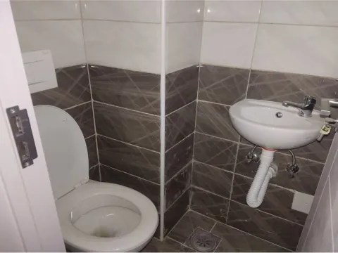 Sale, three bedroom apartment, 70m², Niš, Srbija - image 3