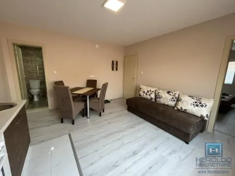 Sale, house, 400m², Tavrića obori, Jagodina - image 15