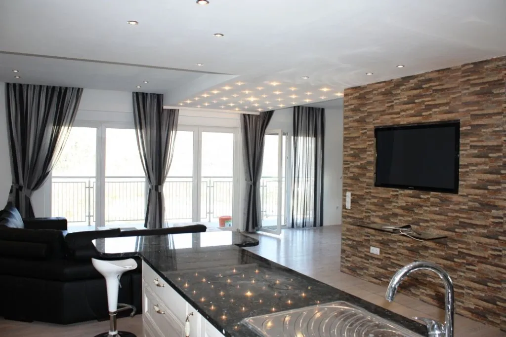 Prodaja, stan, 250m², Bečići, Budva