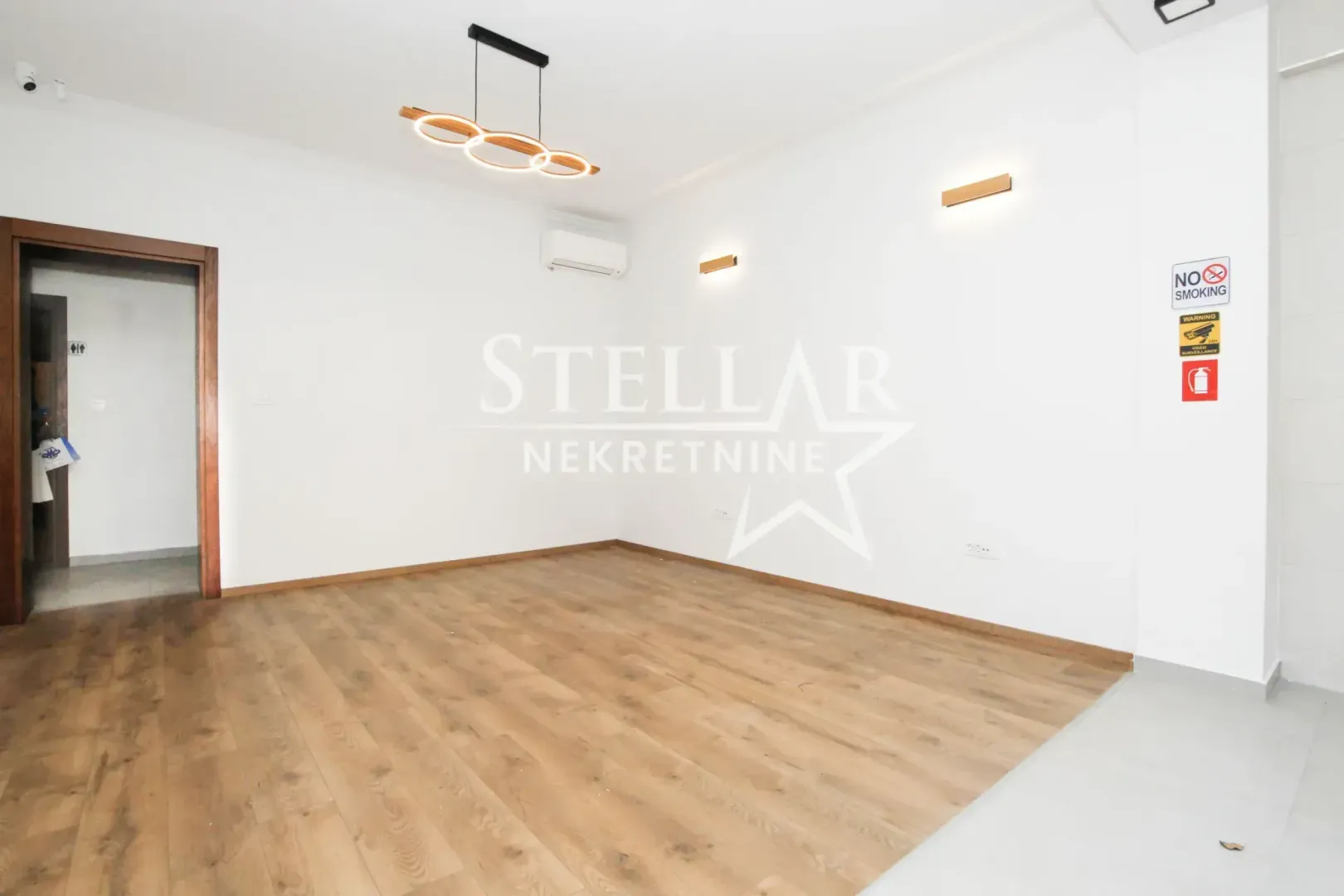 Rent, office space, 69m², Centar, Podgorica