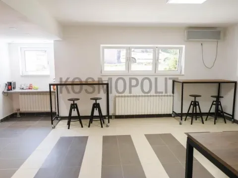 Sale, office space, 315m², Voždovac Sve Podlokacije, Beograd - image 18