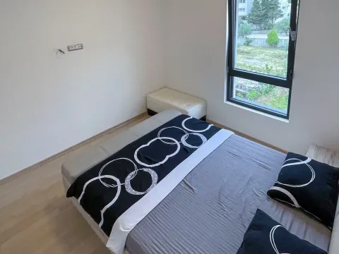 Izdavanje, dvosoban stan, 68m², Bečići, Budva - image 4