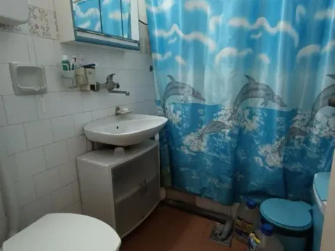 Prodaja, kuća, 46m², Dimitrija Tucovića, Jagodina - image 2