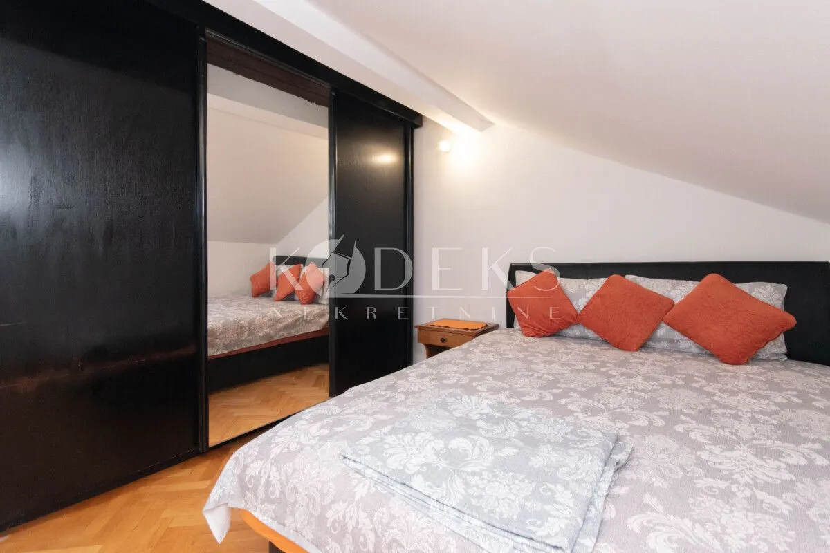 Izdavanje, trosoban stan, 56m², Centar, Podgorica