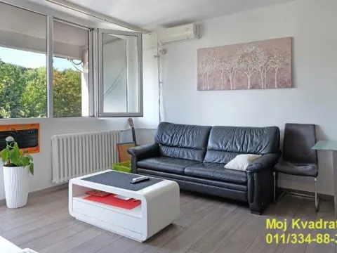 Prodaja, trosoban stan, 50m2, Gradska Bolnica, Zvezdara, Beograd Prodaja, trosoban stan, 50m2, Gradska Bolnica, Zvezdara, Beograd