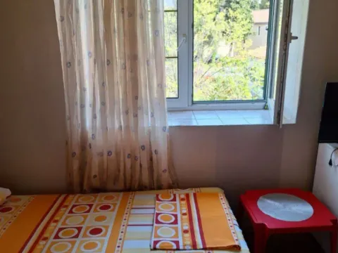 Prodaja, petosoban stan, 120m², Sutomore, Bar - image 6