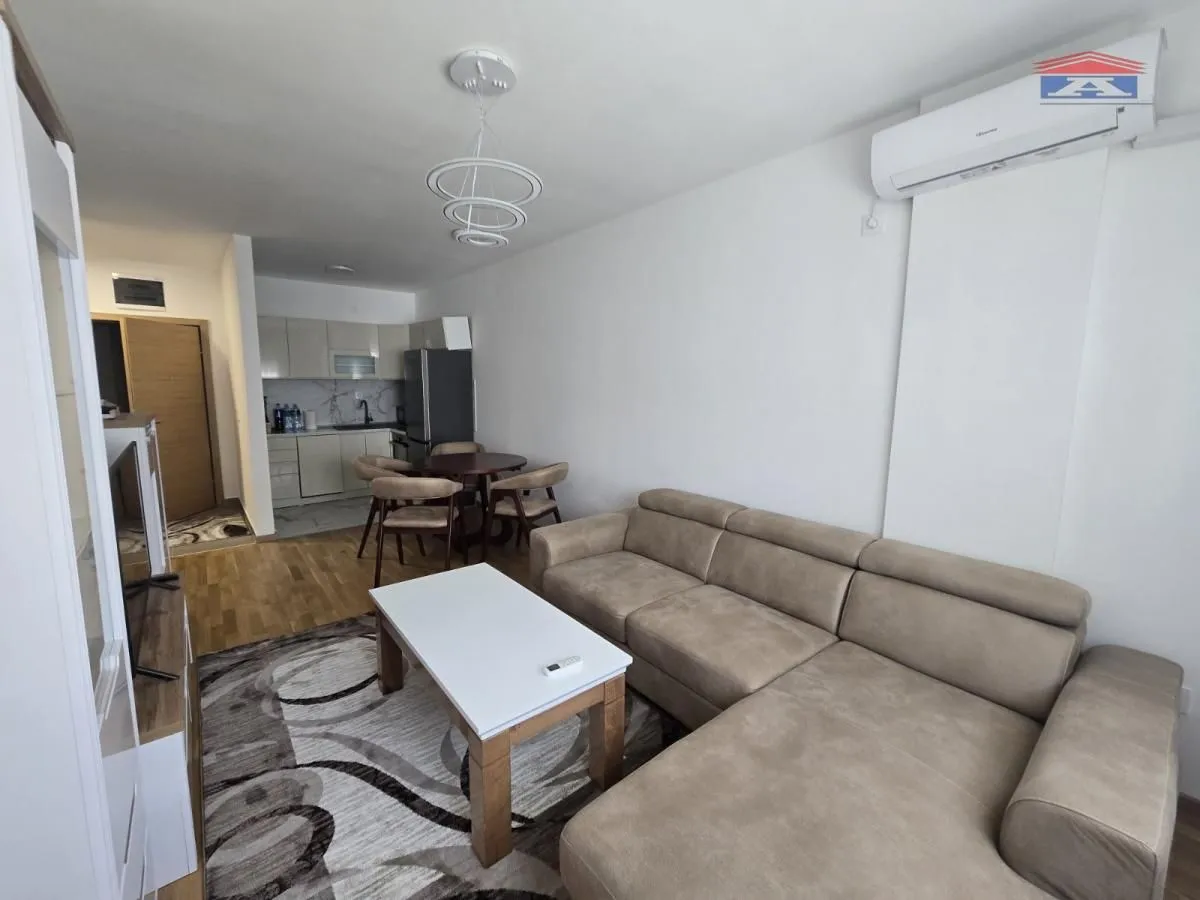 Izdavanje, dvosoban stan, 60m², Avijatičarsko naselje, Novi Sad Sve Podlokacije