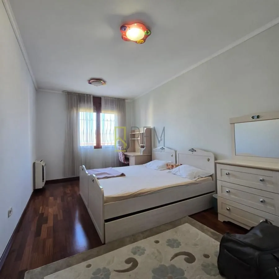 Prodaja, trosoban stan, 127m², Preko Morače, Podgorica