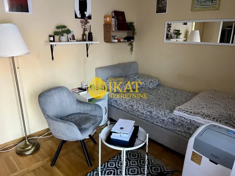 Sale, four bedroom apartment, 111m², Đeram Pijaca, Beograd - image 10