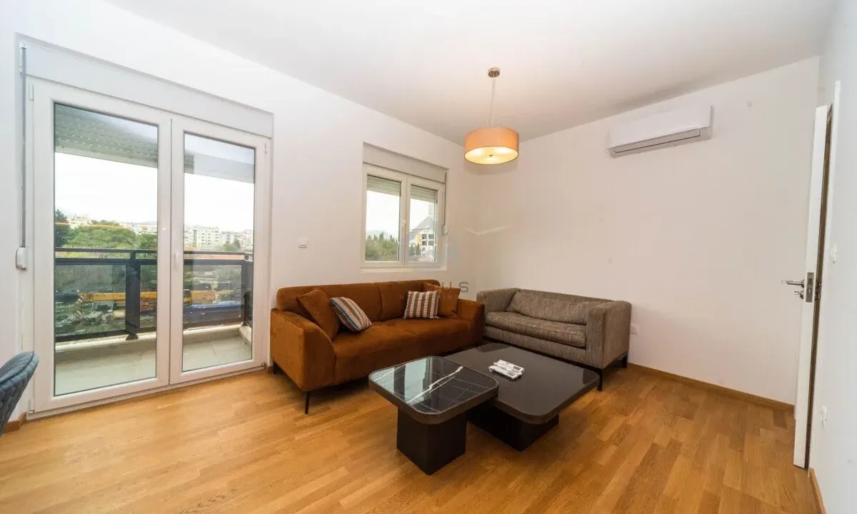 Rent, two bedroom apartment, 66m², Pobrežje, Podgorica