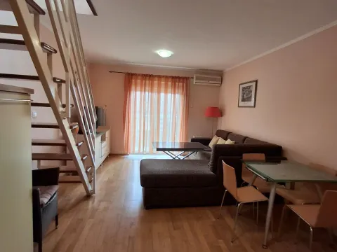 Sale, one bedroom apartment, 52m², Bečići, Budva - image 8