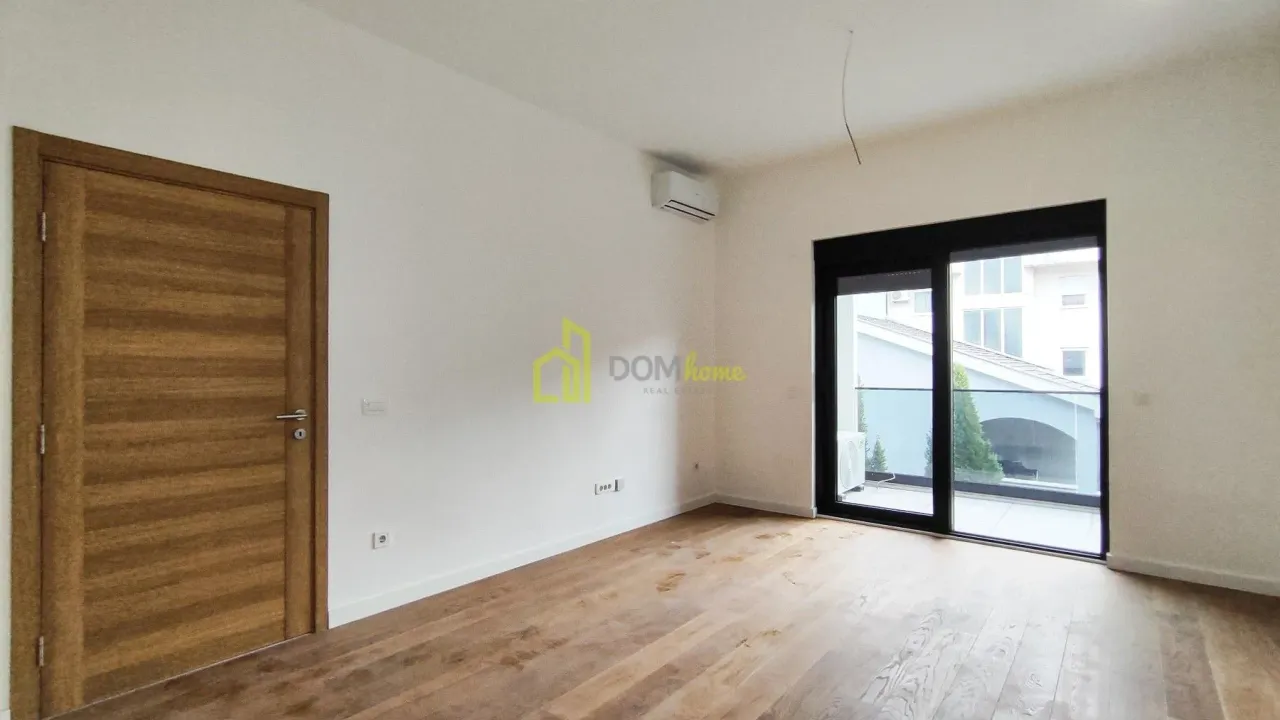 Prodaja, jednosoban stan, 42m², Momišići, Podgorica