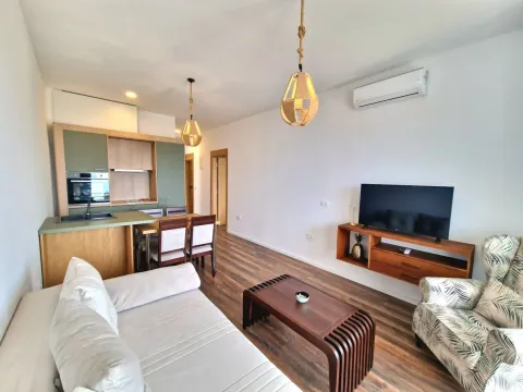 Prodaja, jednosoban stan, 55m², Reževići, Budva - image 18