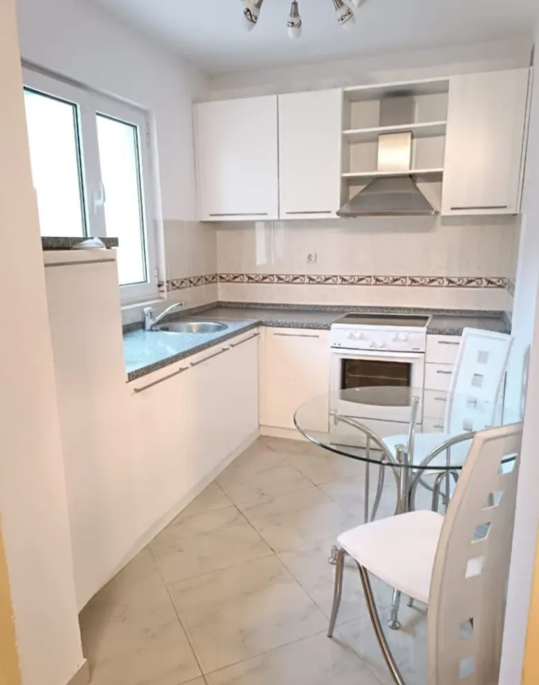 Sale, one bedroom apartment, 53m², Bečići, Budva