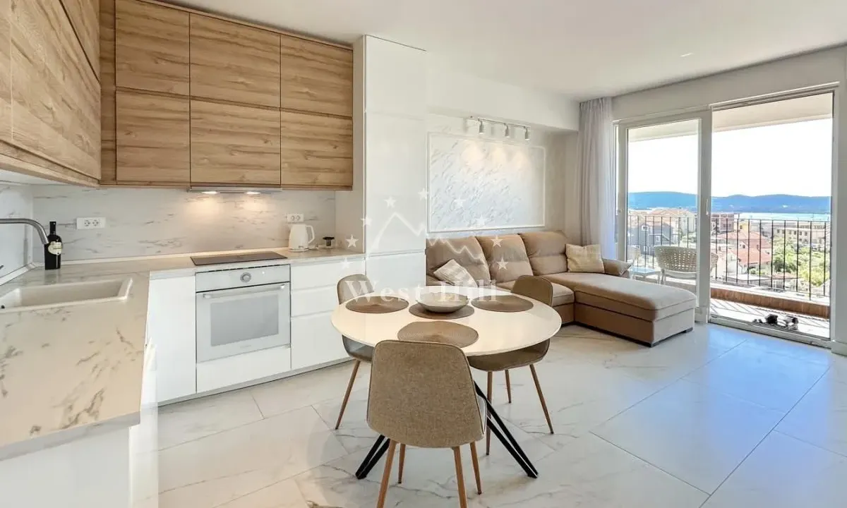 Sale, two bedroom apartment, 65m², Tivat, Crna Gora