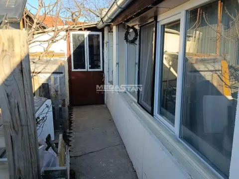 Sale, house, 76m², Stari Tamiš, Pančevo - image 9