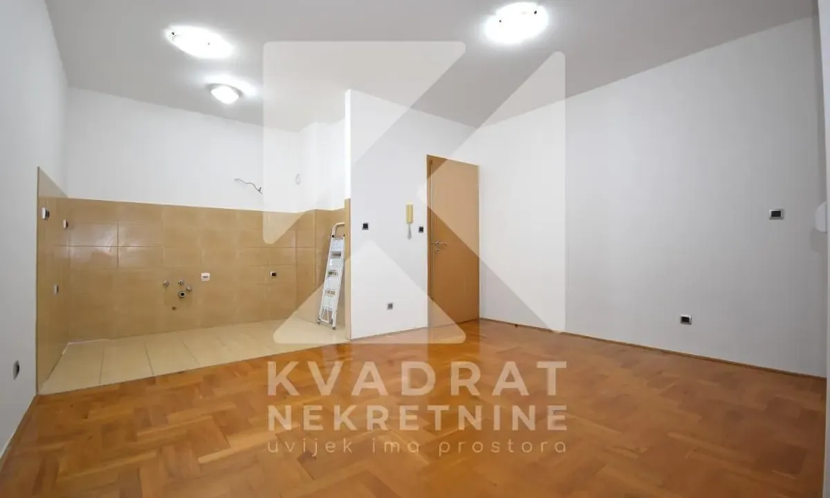 Izdavanje, jednosoban stan, 48m², Zabjelo, Podgorica