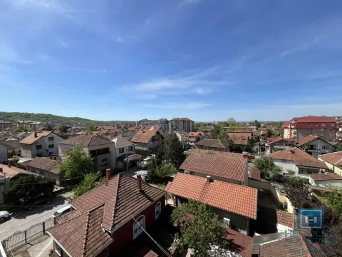 Prodaja, četvorosoban stan, 164m², Centar, Jagodina - image 15